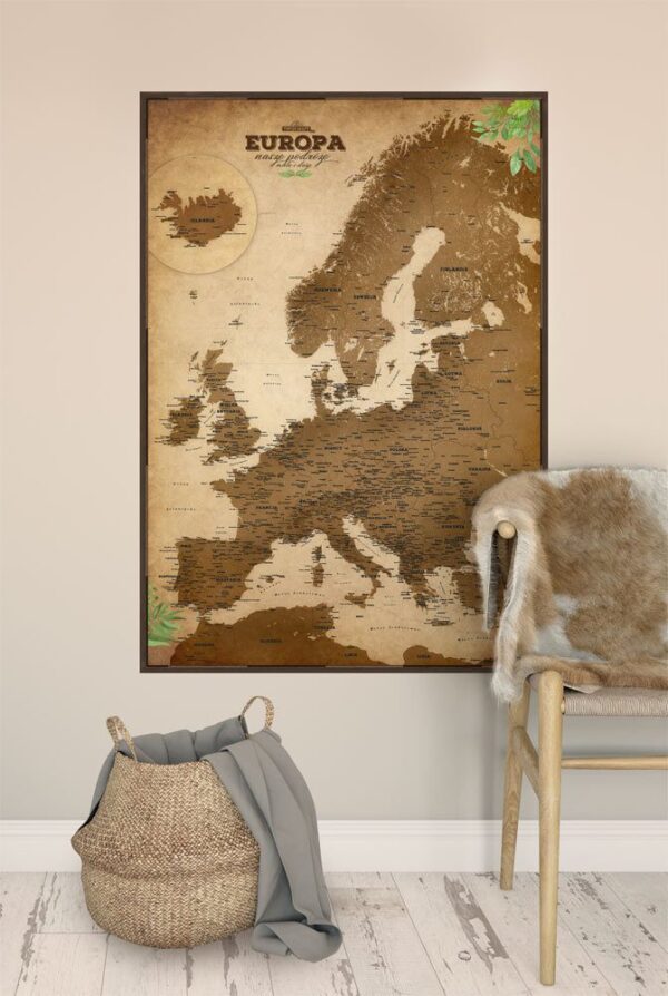 Mapa Europy papirus pionowa sciana